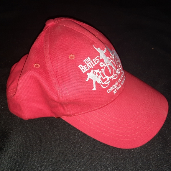 The Beatles Cirque Du Soliel LOVE, Red Cap Mirage Casino, Las Vegas - Picture 11 of 12